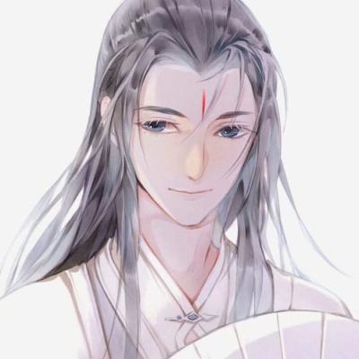 交管队长回应被举报与女性举止亲密